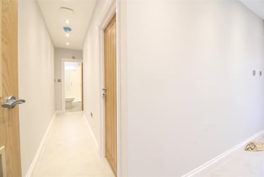 6 bed house, Fletcher Road, Beeston, NG92EL - Image 11